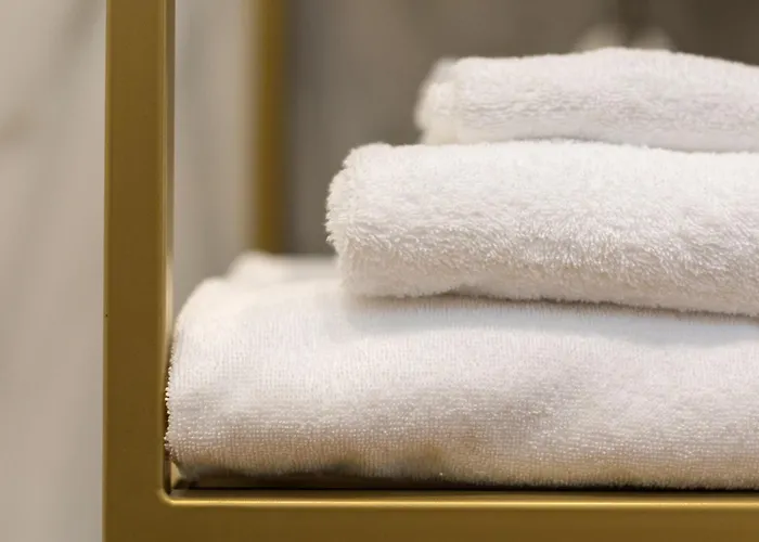 Mavi Luxury Roma