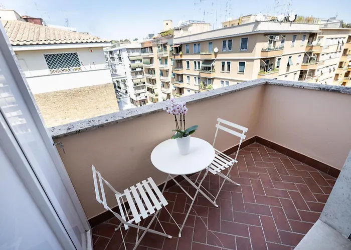 Mavi Luxury Oda ve Kahvaltı 4*
