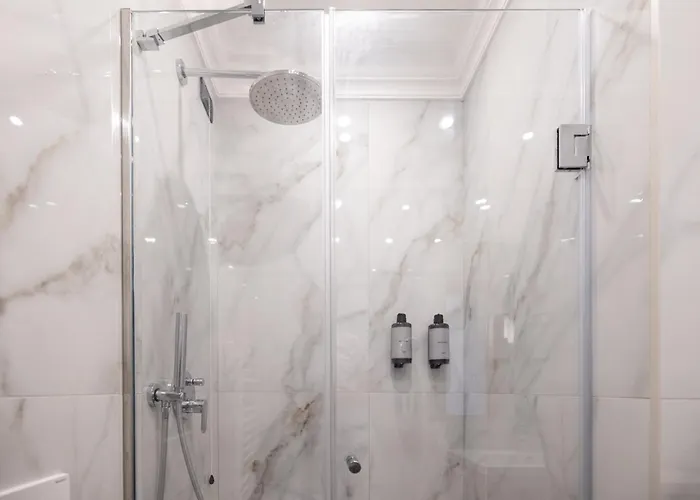 Mavi Luxury Oda ve Kahvaltı 4*