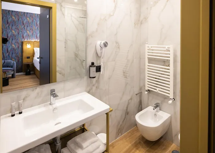Oda ve Kahvaltı Mavi Luxury 4*