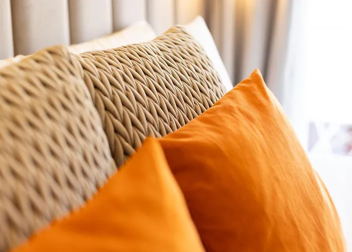 Mavi Luxury Roma
