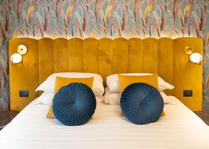 Oda ve Kahvaltı Mavi Luxury Roma