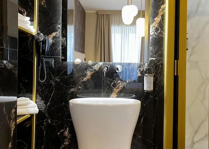 Oda ve Kahvaltı Mavi Luxury Roma