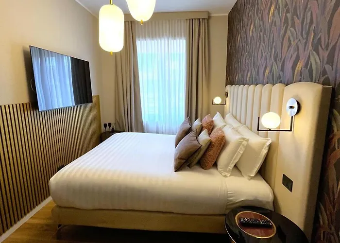 Oda ve Kahvaltı Mavi Luxury Roma
