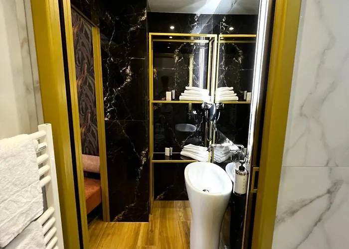 Oda ve Kahvaltı Mavi Luxury