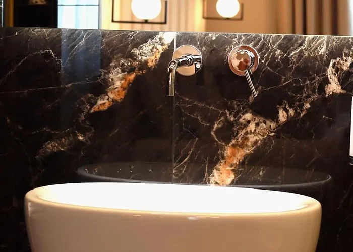 Oda ve Kahvaltı Mavi Luxury Roma