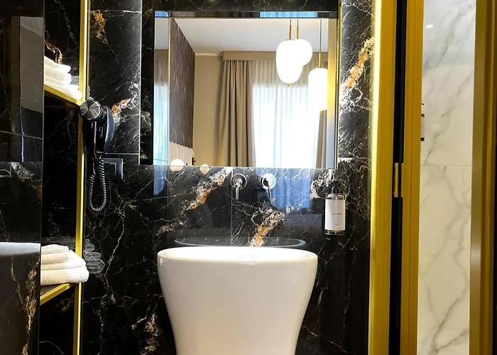Mavi Luxury Oda ve Kahvaltı